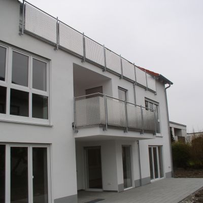 edelstahl-senden-gelaender_lochblech_settele2